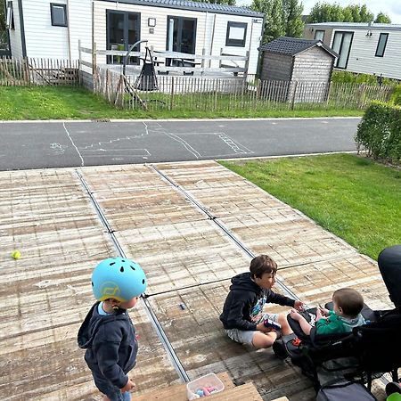 Phitina'S Tiny House Jabbeke - Oostende - Brugge Экстерьер фото